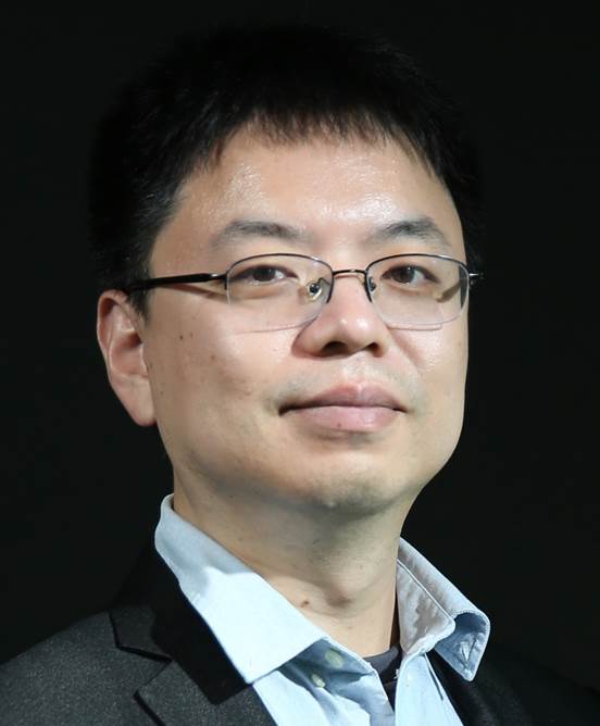 陈巍